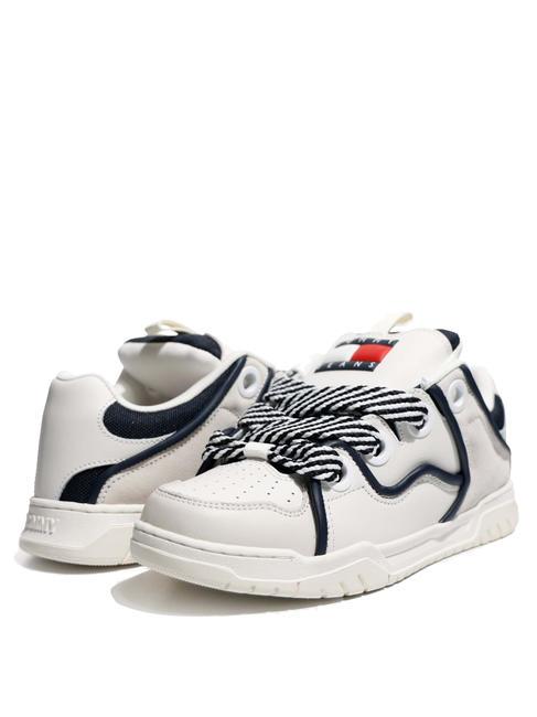 TOMMY HILFIGER TOMMY JEANS SKATE Baskets en cuir écru / ciel désert - Chaussures Femme