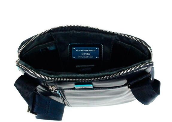 Sac BLUE SQUARE, support pour iPad bleu - Sacs en Bandouli&egrave;res pour Homme