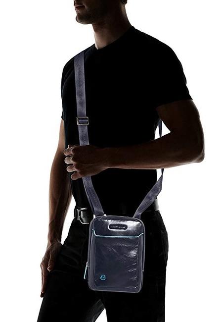 Sac BLUE SQUARE, support de tablette, en cuir bleu - Sacs en Bandoulières pour Homme