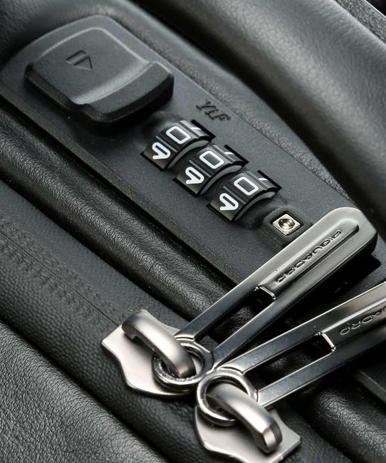 Sac à dos URBAN FAST-CHECK, support PC 15,6 ", en cuir Noir - Sacs à dos pour ordinateur portable