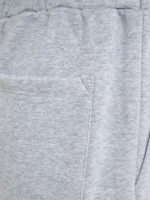 U&B  Sweat-shirt complet avec broderie et jogging gris chin&eacute; - Costumes de sport pour femmes