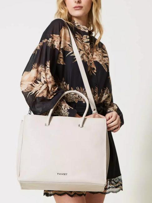 LOGO EMBOSSED Sac &agrave; main avec bandouli&egrave;re noir - Sacs pour Femme