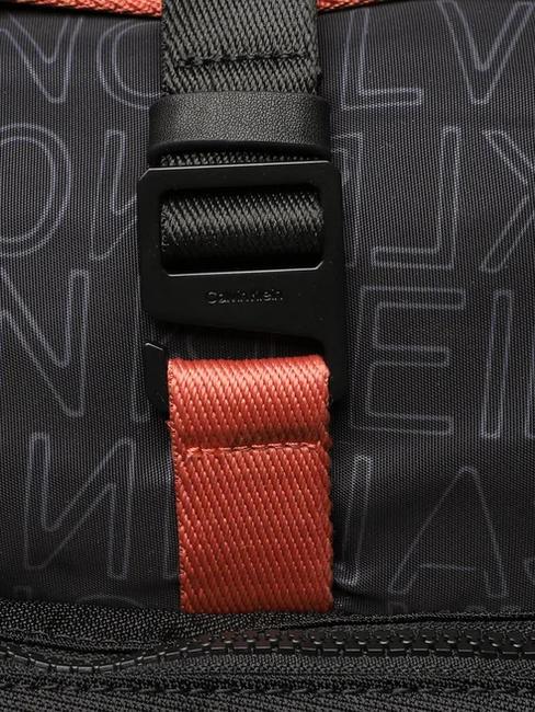 CK MUST T HIKE MONO Sac à dos pour ordinateur portable 13" saisonnier mono noir - Sacs à dos pour ordinateur portable