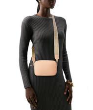 COCCINELLE TEBE Sac à bandoulière en cuir texturé lever du soleil - Sacs pour Femme - 6