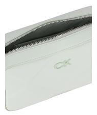 CALVIN KLEIN QUILT Sac bandoulière pour appareil photo vert laiteux - Sacs pour Femme - 4