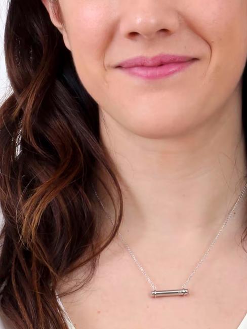 SCULPTURAL Collier avec barre logo acier - Colliers