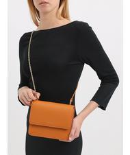 COCCINELLE ANNE Mini sac à rabat en cuir martelé paprika - Sacs pour Femme - 4