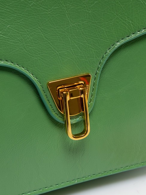 BEAT ROCK Sac à rabat en cuir craquelé menthe poivrée - Sacs pour Femme