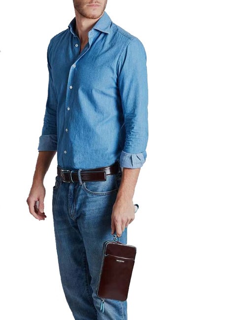 BLUE SQUARE Pochette en cuir ACAJOU - Sacs pour Femme