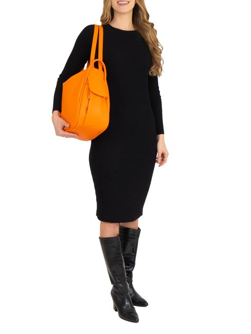 TRIO  Sac à dos en cuir martelé orange - Sacs pour Femme