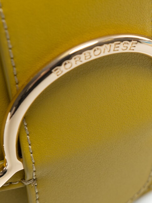 110  Sac bandoulière micro, en cuir vert - Sacs pour Femme