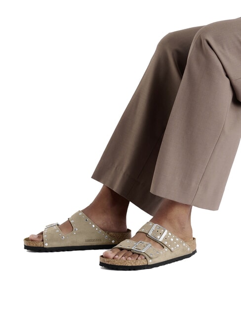 ARIZONA RIVET  Sandales en cuir taupe - Chaussures Femme
