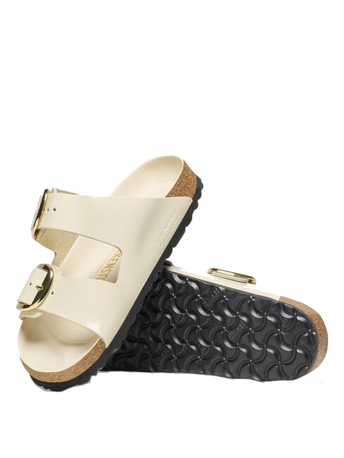 ARIZONA BIG BUCKLE  Sandales en cuir &eacute;cru brillant - Chaussures Femme