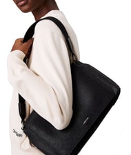 CALVIN KLEIN CK MUST Sac bandouli&egrave;re &agrave; rabat vaisselle - Sacs pour Femme - 5