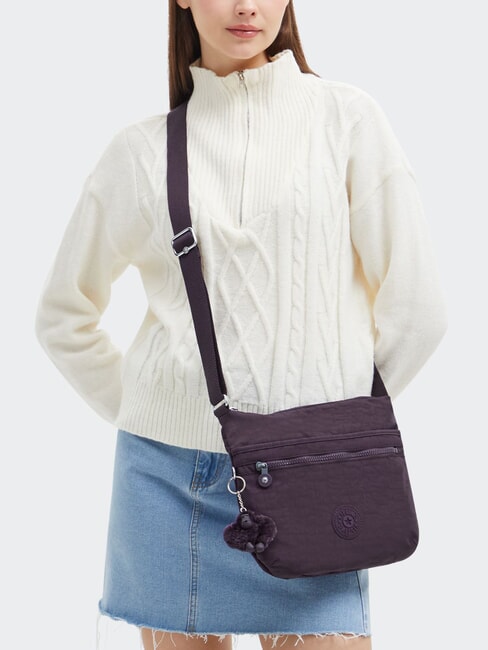 ARTO M sac d'épaule prune ultime - Sacs pour Femme