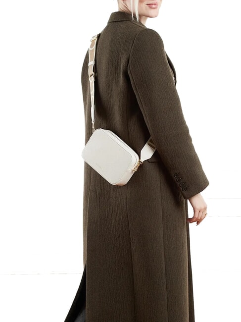 TEBE Sac à bandoulière en cuir texturé blanc - Sacs pour Femme