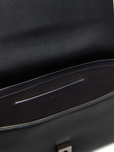 SCULPTED  Sac à bandoulière sur noir - Sacs pour Femme