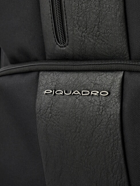 BRIEF ECOLOGICA TECH Sac à dos en tissu recyclé avec plaque USB et support pour ordinateur portable 15,6" Noir - Sacs à dos pour ordinateur portable