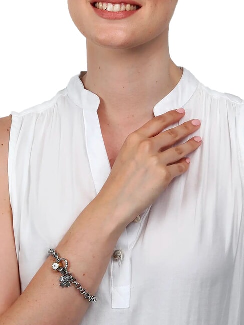 DROPS Bracelet avec breloque en &eacute;mail ACIER - Bracelets