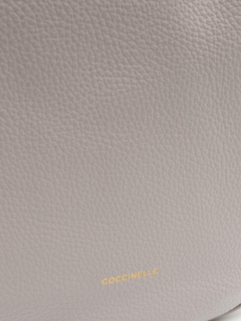 ALPHA Sac bandoulière en cuir martelé gris clair - Sacs pour Femme