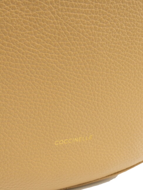 ALPHA Sac bandoulière en cuir martelé beige frais - Sacs pour Femme