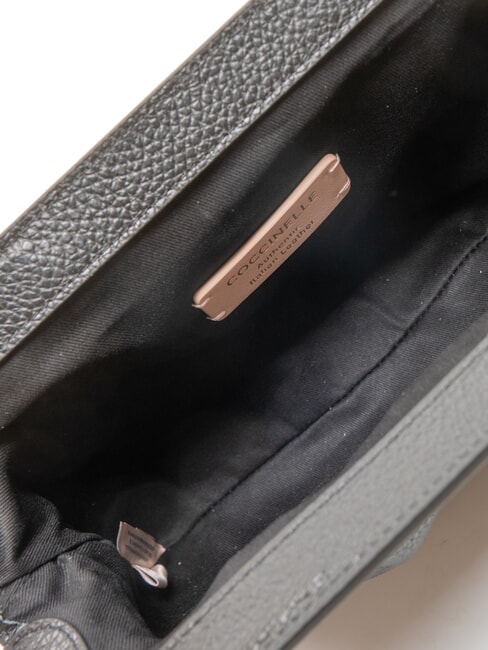 DILETTA SOFT Pochette en cuir martelé Noir - Sacs pour Femme