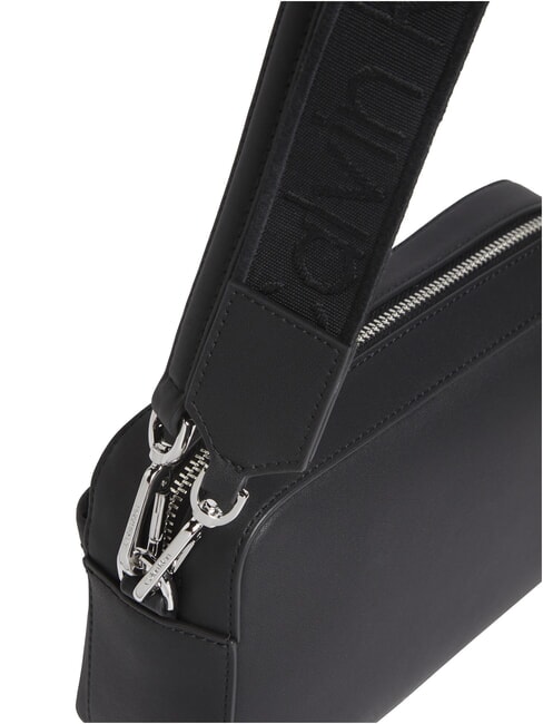 CK MUST Sac à double fonction sur noir - Sacs pour Femme