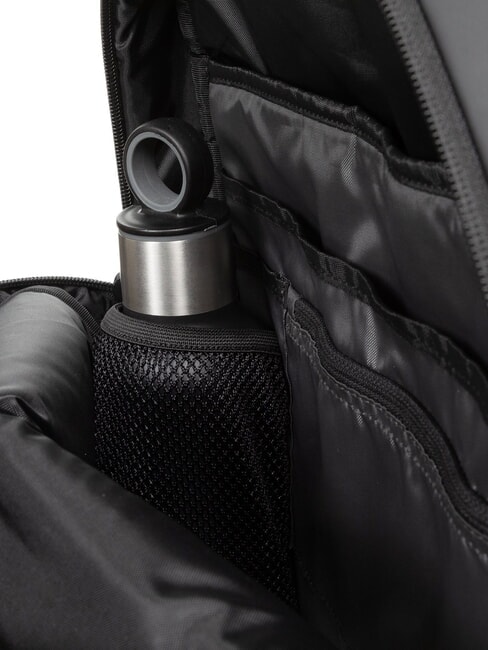 TECUM TOTE CNNCT F Sac à dos avec poche pour bouteille d'eau, support pour ordinateur portable noir mat - Sacs à dos pour ordinateur portable