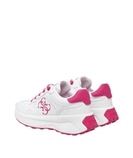 GUESS LUCKEI baskets &agrave; logo 4G Blanc / Fuchsia - Chaussures Femme - 3