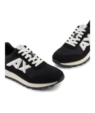 ARMANI EXCHANGE DROP MICROSUEDE Baskets avec logo contrast&eacute; noir + blanc cass&eacute; - Chaussures Homme - 4