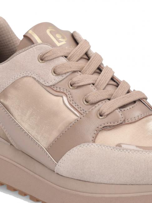 MAXI WONDER 91 Baskets &agrave; plateforme avec empi&egrave;cements en cuir verni neutre - Chaussures Femme