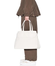 ARMANI EXCHANGE SUSIE SOFT Sac à bandoulière avec boucle blanc cassé - Sacs pour Femme - 6