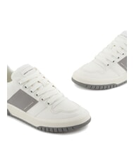 ARMANI EXCHANGE A|X Baskets avec bande lat&eacute;rale contrastante blanc cass&eacute; + gris neutre - Chaussures Homme - 4
