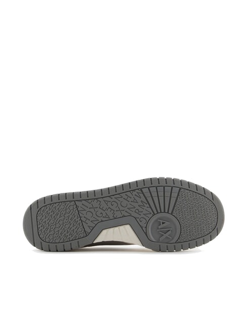 A|X Baskets avec bande lat&eacute;rale contrastante blanc cass&eacute; + gris neutre - Chaussures Homme