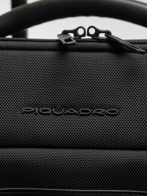 X19 Trolley moyen avec poches Noir - Valises Semi-rigides