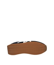 ARMANI EXCHANGE ROYALE SUEDE AIR MESH Baskets en cuir avec logo AX bleu marine + blanc cassé - Chaussures Homme - 5