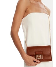 LOVE MOSCHINO SMART DAILY Pochette avec chaîne châtaigne - Sacs pour Femme - 5