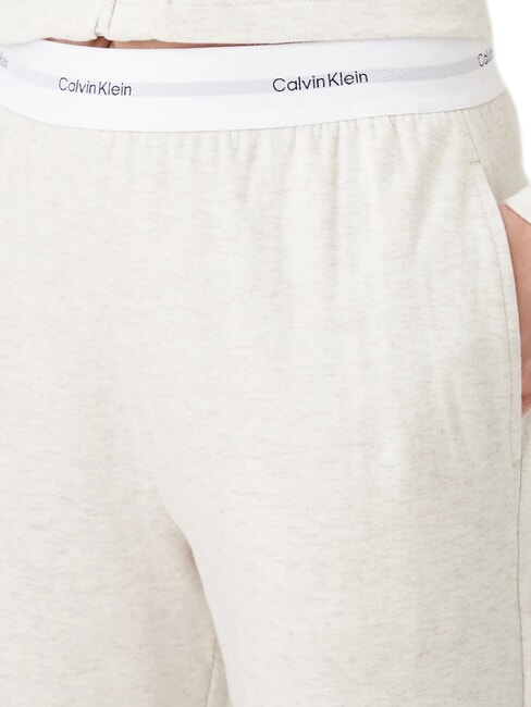 CK Pantalon de surv&ecirc;tement avec &eacute;lastique logo bruy&egrave;re &agrave; l'avoine - Costumes de sport pour femmes