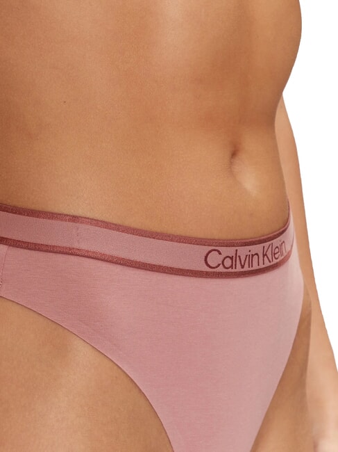 CK String avec &eacute;lastique logo logo raisin rouge avec beurre de pomme - Slip femme