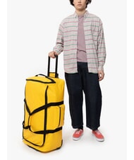EASTPAK TARP DUFFL'R WHEEL Chariot / Grand sac jaune de bâche - Sacs de voyage - 7