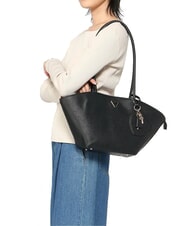 GUESS BOLENA Sac à bandoulière avec breloque en forme de cœur NOIR - Sacs pour Femme - 6