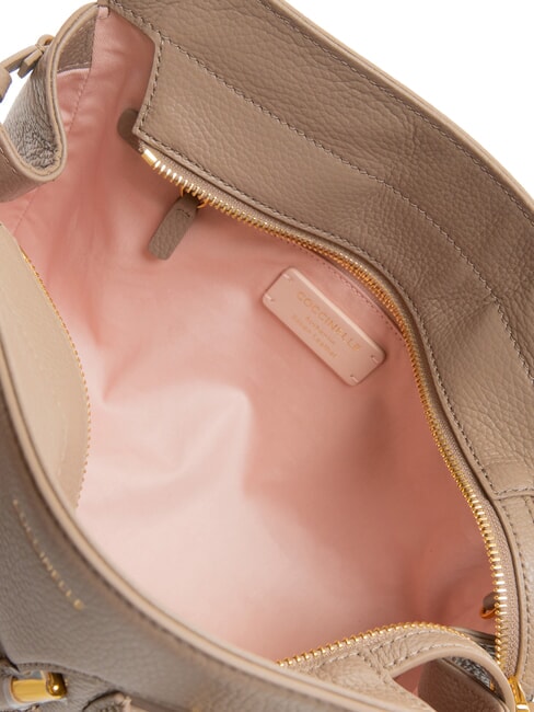 YORK Sac à main en cuir martelé taupe chaud - Sacs pour Femme