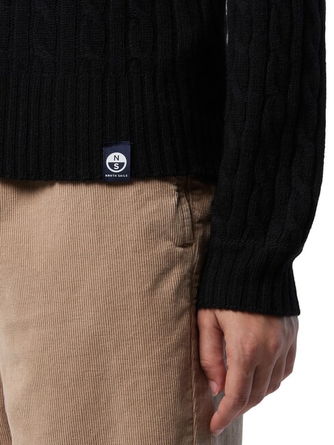 N/S Pull col V noir - Chandails pour femmes