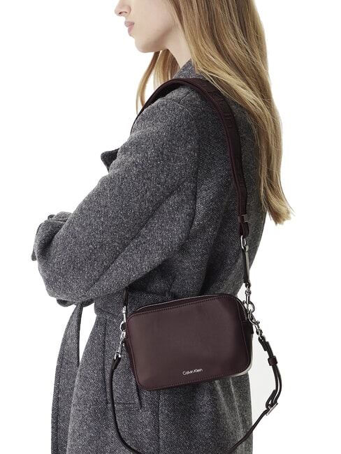 SIGNATURE LOGO STRAP Sacoche pour appareil photo à double fonction truquer - Sacs pour Femme