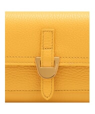 COCCINELLE CAMPUS Portefeuille moyen en cuir martelé ensoleillé - Portefeuilles Femme - 3