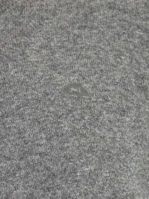 N|S Pull &agrave; col rond avec logo brod&eacute; m&eacute;lange gris fonc&eacute; - Pulls pour hommes