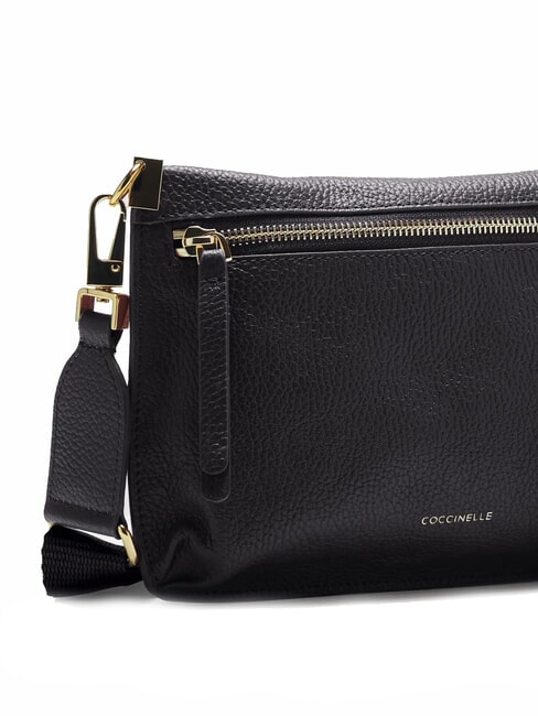 HYLE Petit sac à bandoulière plat en cuir Noir - Sacs pour Femme