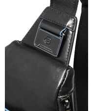 PIQUADRO BLUE SQUARE Sac à dos bandoulière en cuir avec porte-mini tablette Noir - Sacs en Bandoulières pour Homme - 5