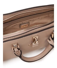 GUESS QUEENSLAND Mini sac &agrave; main avec bandouli&egrave;re simplement taupe - Sacs pour Femme - 3