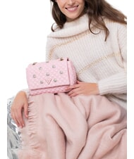 GUESS EVERLEE Sac matelass&eacute; avec applications eau de rose - Sacs pour Femme - 4